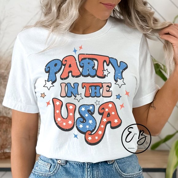 NEW Trendy Patriotic American Party in the USA 4th of July Graphic Tshirt - Picture 1 of 5